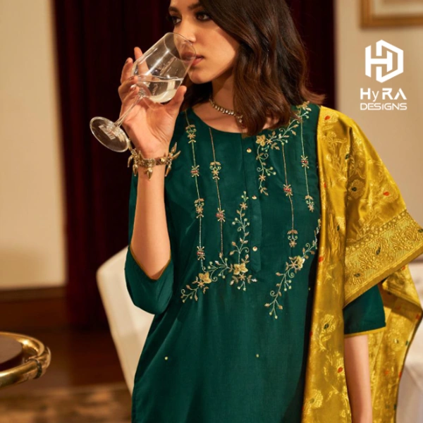 Signature Kurti - L, Dark Green & Yellow, T-80002